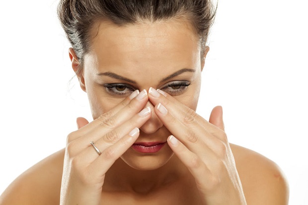 Can a Sinus Infection Cause Eye Problems?