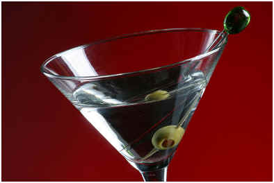 How to Make a Dirty Martini