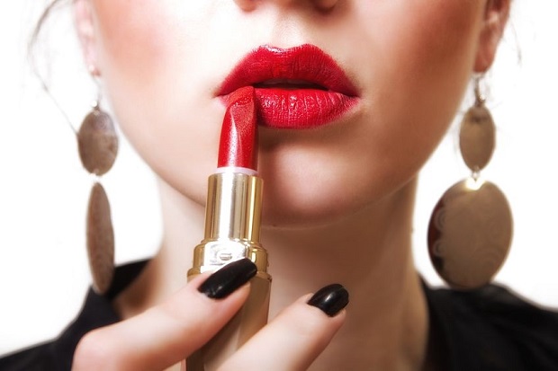 How to Remove Lipstick - Lips