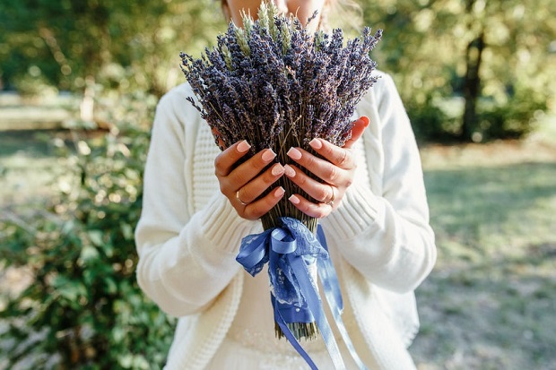 How to Dry Lavender