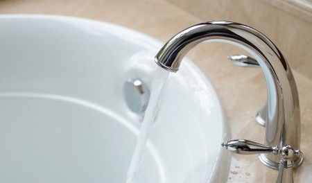 How To Fix A Bathtub Faucet Leak, What To Do About A Leaky Bathtub Faucet