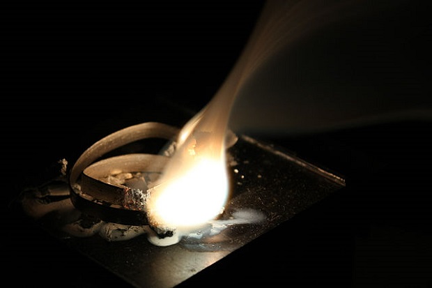 Magnesium Burning